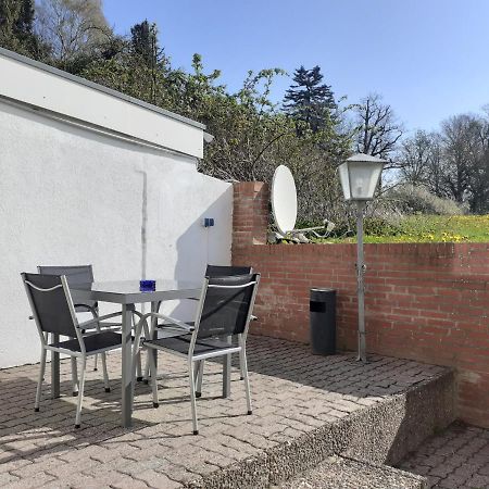 Erdgeschoss-Appartement Mit Seeterasse Ahrensbok Esterno foto