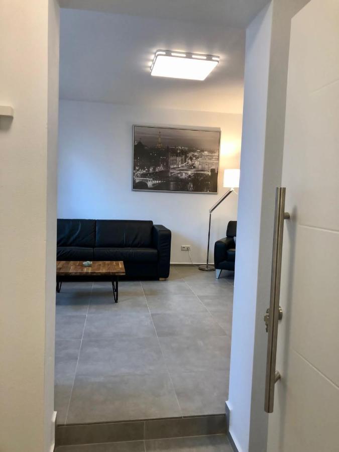 Erdgeschoss-Appartement Mit Seeterasse Ahrensbok Esterno foto