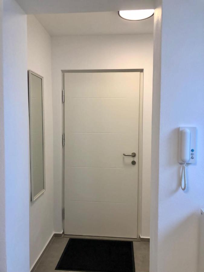 Erdgeschoss-Appartement Mit Seeterasse Ahrensbok Esterno foto